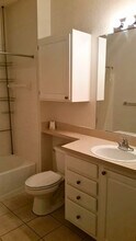 1275 Lake Shadow Cir in Maitland, FL - Foto de edificio - Building Photo