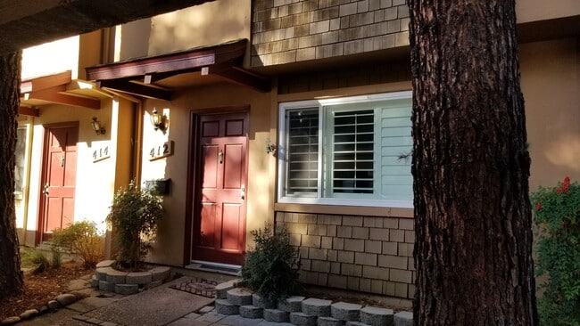 412 Alvarado Ave in Davis, CA - Building Photo - Building Photo
