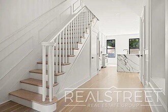 Brand New Triplex in Ocean Hill in Brooklyn, NY - Foto de edificio - Building Photo