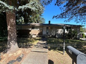 2804 NE 113th St in Vancouver, WA - Building Photo