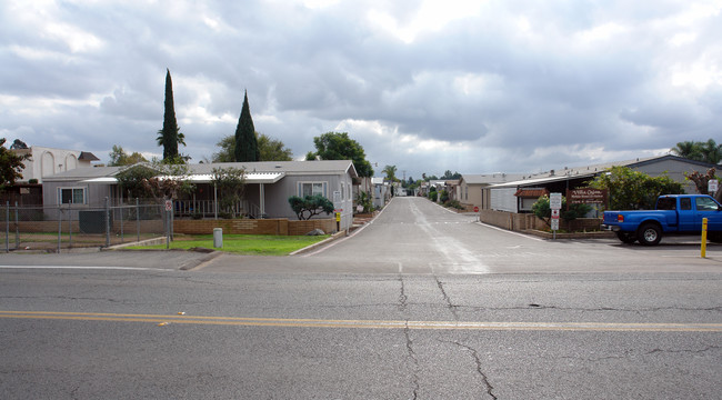 Villa Cajon Mobile Home Estates in El Cajon, CA - Building Photo - Building Photo