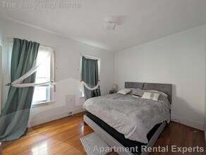 35 Pearson Rd in Somerville, MA - Building Photo - Building Photo