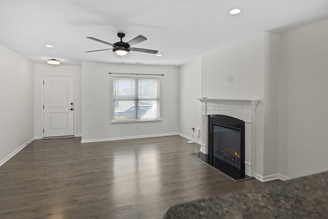 704 Jade Ln in Winterville, NC - Building Photo - Building Photo