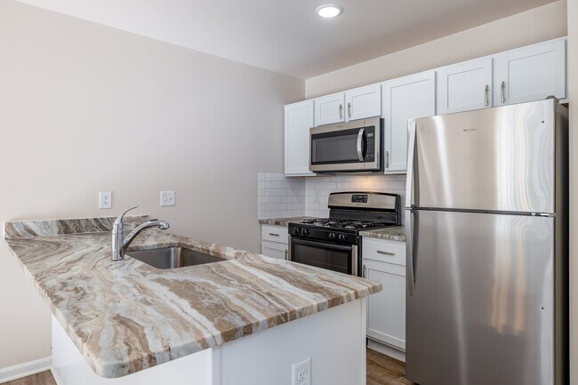 Northgate Canton in Canton, MI - Building Photo - Interior Photo