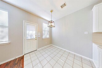 107 N Camellia Grove Cir in Spring, TX - Building Photo - Building Photo