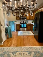 3012 Bristol NW Ct, Unit 1904 in Blue Springs, MO - Foto de edificio - Building Photo