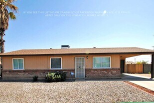 535 E Quail Ave in Apache Junction, AZ - Building Photo