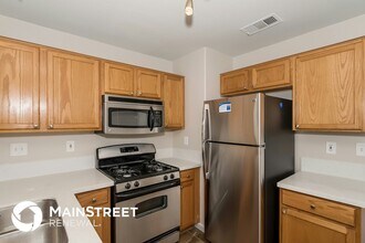 2711 Kindness Ct in North Las Vegas, NV - Building Photo - Building Photo