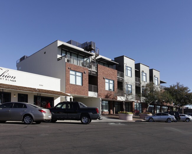 4020 Lofts in Scottsdale, AZ - Building Photo - Building Photo