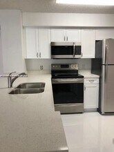 650 S Park Rd in Hollywood, FL - Building Photo - Building Photo
