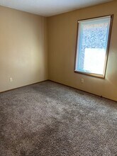 1064 S Lexington Ave in Springfield, MO - Building Photo - Building Photo