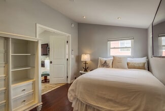 2715 Strandway, Unit 2715 Strandway in San Diego, CA - Building Photo - Building Photo