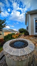 21 Daphne Dr in Arden, NC - Building Photo - Building Photo