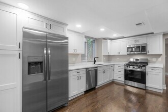 2618 N Mozart St, Unit #GDN in Chicago, IL - Building Photo - Building Photo