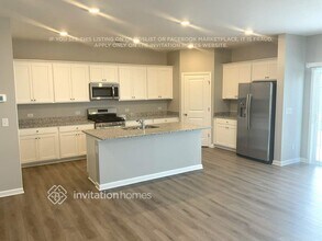 521 Almere Dr in Hampton, GA - Building Photo - Building Photo