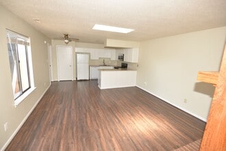 1150 Ocean Pebbles Way in Virginia Beach, VA - Building Photo - Building Photo