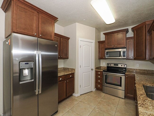 157 Jordan Ridge Boulevard in Saratoga Springs, UT - Building Photo - Building Photo