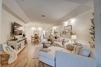 9892 Summerbrook Terrace in Boynton Beach, FL - Building Photo - Building Photo