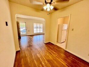 1336 N Wishon Ave in Fresno, CA - Building Photo - Building Photo