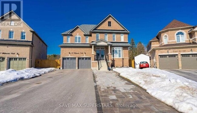 property at 32 Westminster Cir