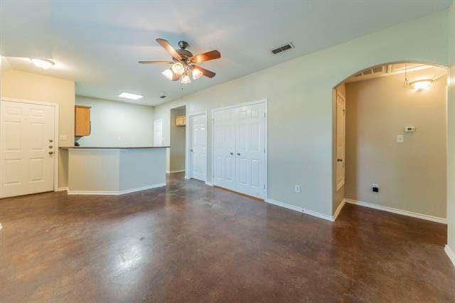 property at 122 Sunburst Ct