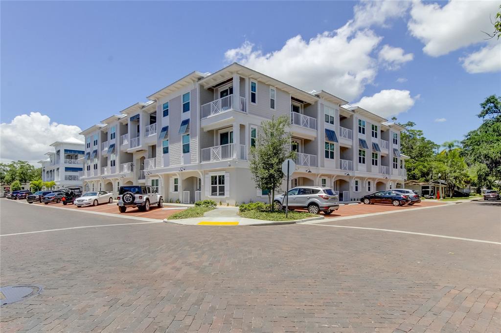 101 2nd Ave N in Safety Harbor, FL - Building Photo