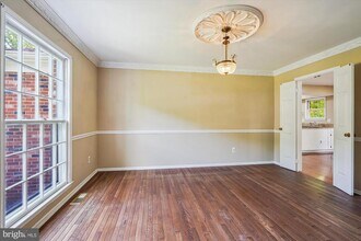 6603 Tina Ln in McLean, VA - Building Photo - Building Photo