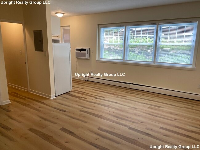 property at 2018 Commonwealth Ave