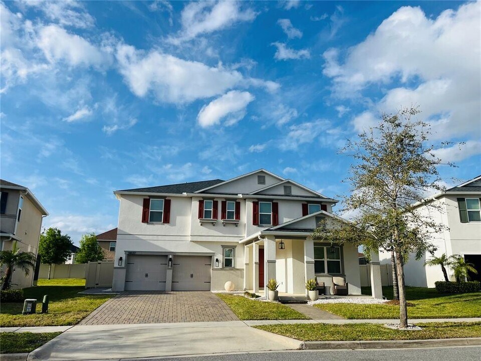 14037 Pecan Orch Dr in Winter Garden, FL - Building Photo