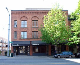 Guiry Schillestad Building in Seattle, WA - Building Photo - Building Photo