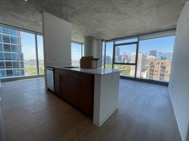 1402 S Wabash Ave in Chicago, IL - Building Photo