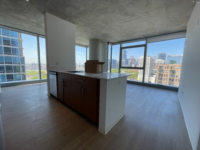 property at 1402 S Wabash Ave
