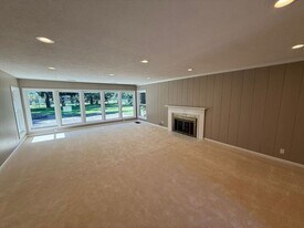 4135 Rivercrest Dr N in Keizer, OR - Building Photo