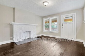 659 S Burgess Ave in Columbus, OH - Building Photo - Building Photo