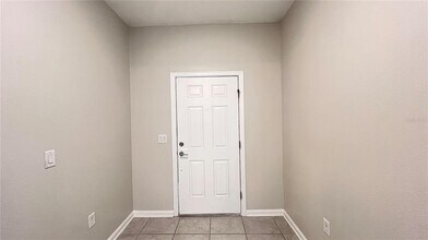 16466 Glassy Loch Loop in Clermont, FL - Building Photo - Building Photo