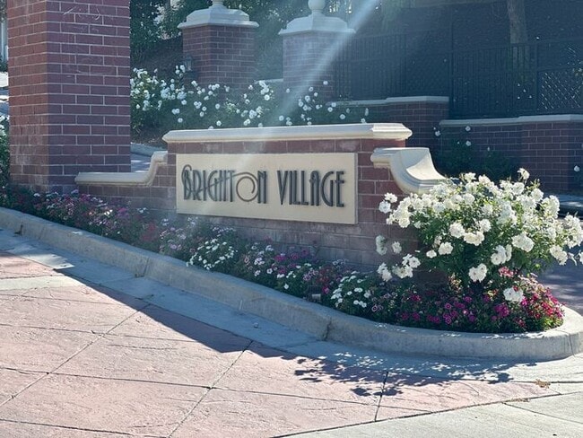 property at 27139 Manor Cir