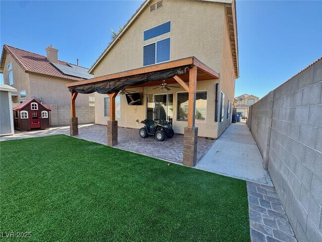 7962 Traditional Ct in Las Vegas, NV - Building Photo - Building Photo
