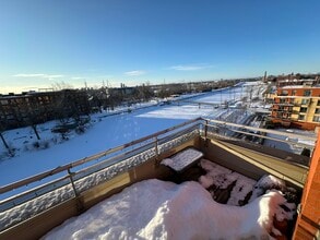 2700 Rufus-Rockhead Rue in Montréal, QC - Building Photo - Building Photo