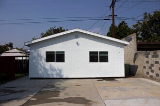 659 Salem St in Glendale, CA - Building Photo - Building Photo