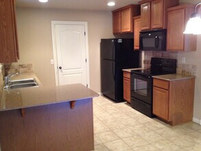 3876 W Mahogany Dr in Fayetteville, AR - Building Photo - Building Photo