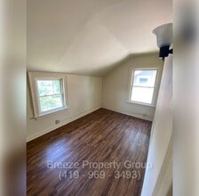 142 S Detroit Ave in Toledo, OH - Building Photo - Building Photo
