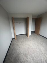 Brookside Knoll in Waukegan, IL - Building Photo - Building Photo