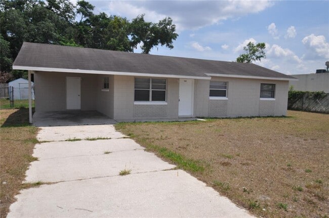 property at 2587 Sun Acres Blvd