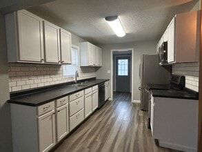 2601 N Milton St in Muncie, IN - Building Photo - Building Photo