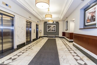 40 E 9th St, Unit 707 in Chicago, IL - Building Photo - Building Photo
