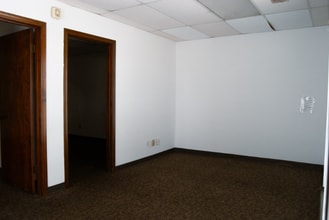 15626 Silver Ridge Dr in Houston, TX - Building Photo - Building Photo