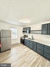1005 Stanbridge St in Norristown, PA - Building Photo - Building Photo