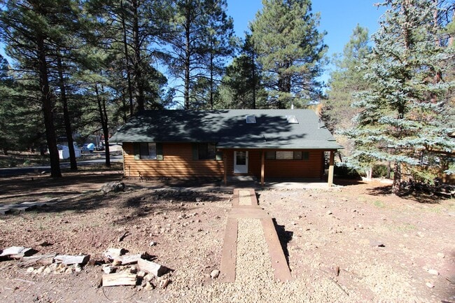 3122 Owl Pl in Flagstaff, AZ - Building Photo - Building Photo