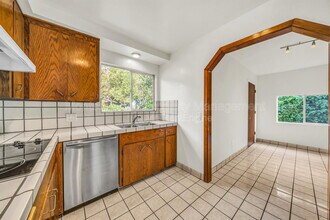 2100 David Ave in Monterey, CA - Building Photo - Building Photo