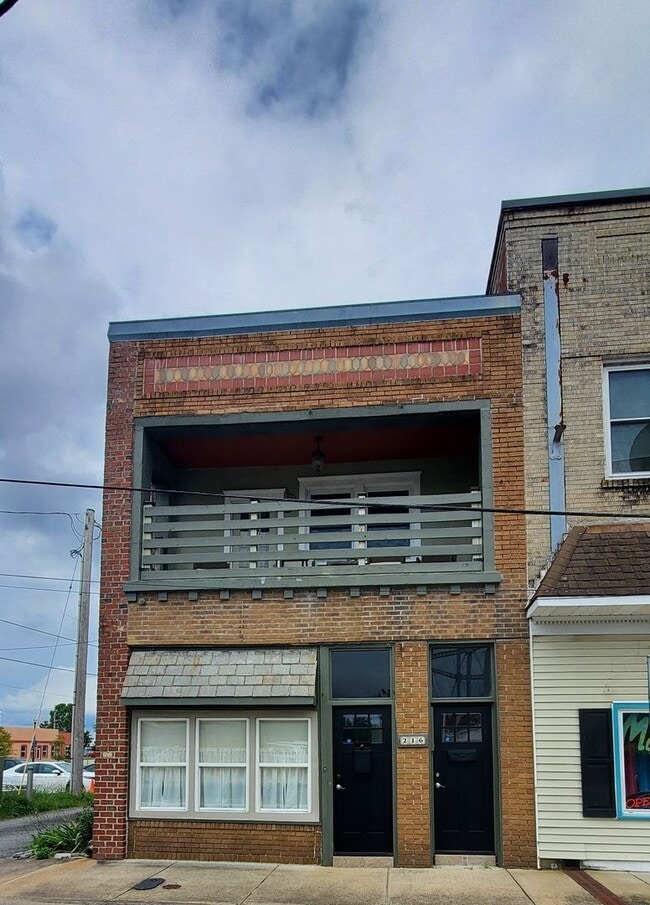 property at 216 N M.L.K. junior Dr